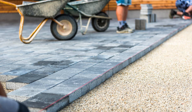 Best Concrete Sidewalk Installation  in Montpelier, IN